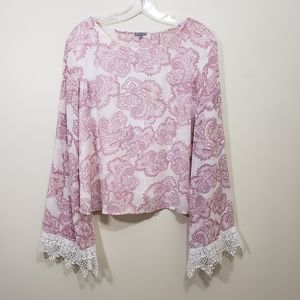 Charlotte Russe crocheted bell sleeve Paisley floral print w/ split back Top XL